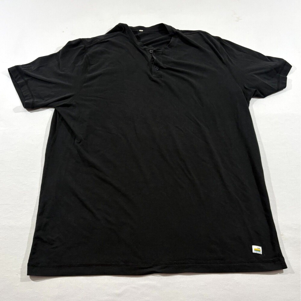 Vuori Shirt Mens Black Pullover Henley Tee Short Sleeve Basic Casual Gym Sz XL